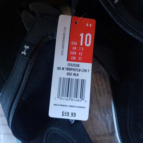 Under Armour flip flops - Picture 3 of 3